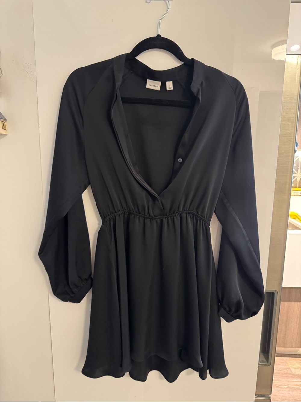 Babaton Black Long-Sleeve V-Neck Elastic-Waist Dress